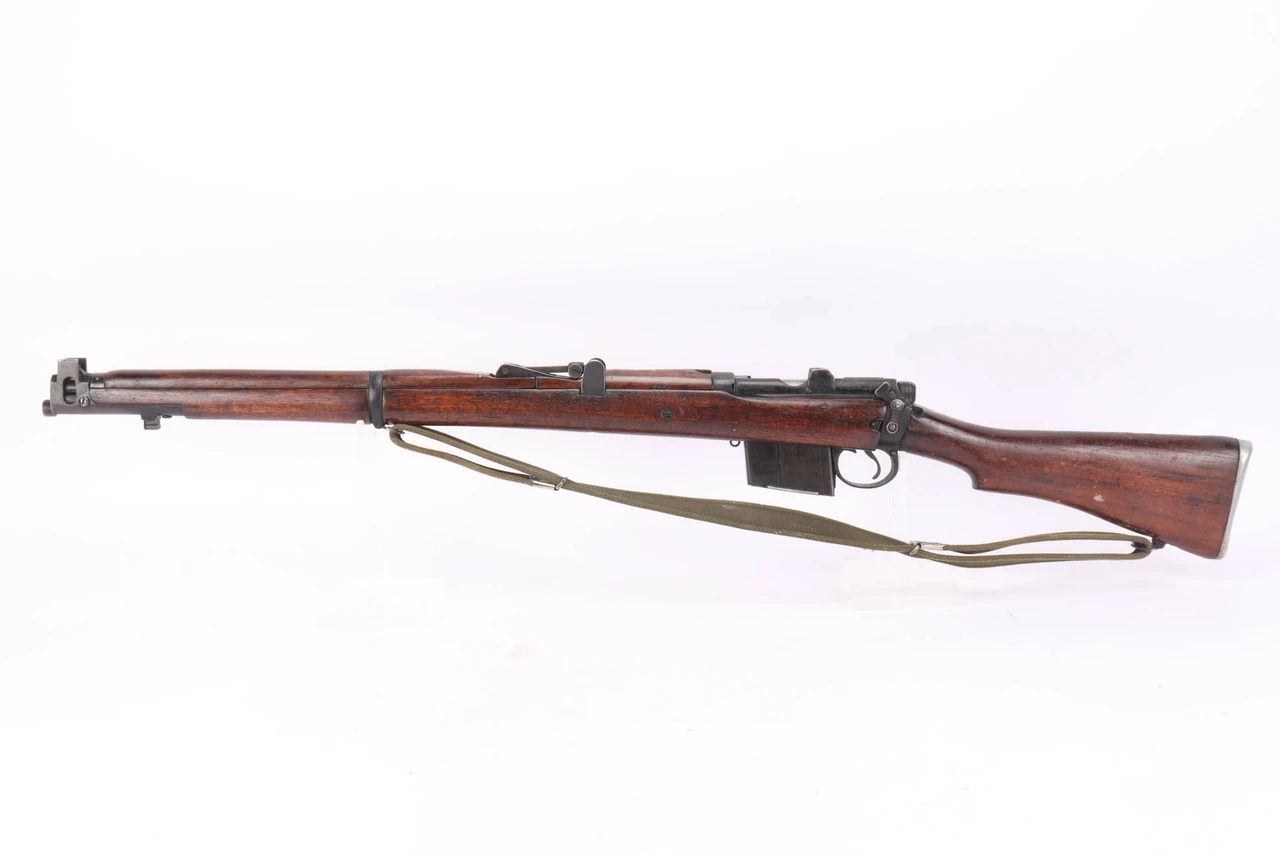 Matching Ishapore 2A1 - 1967 mfg - photo 1 of 27