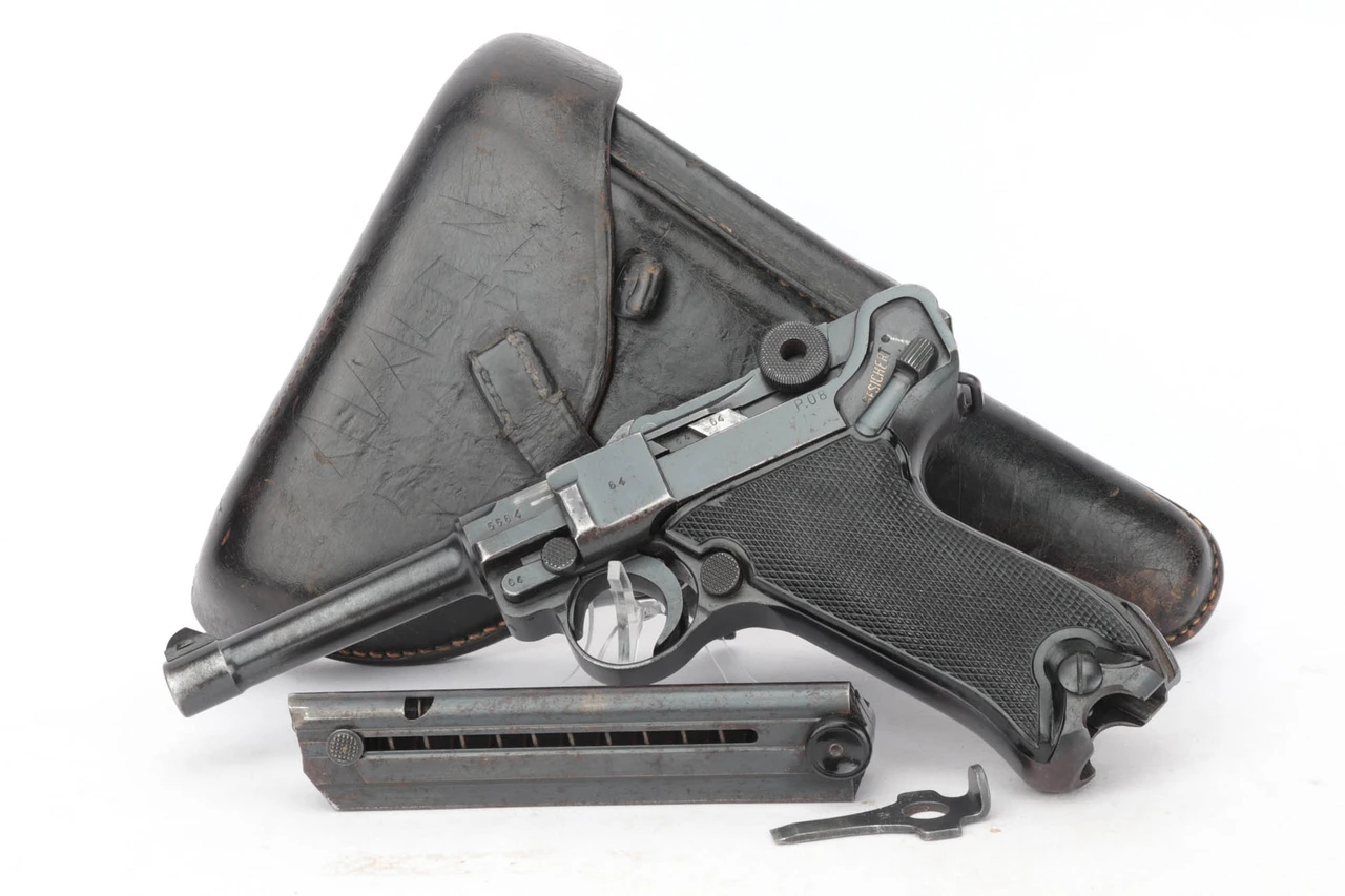 1941 BYF 41 Black Widow Mauser Luger rig - with holster, magazine and tool