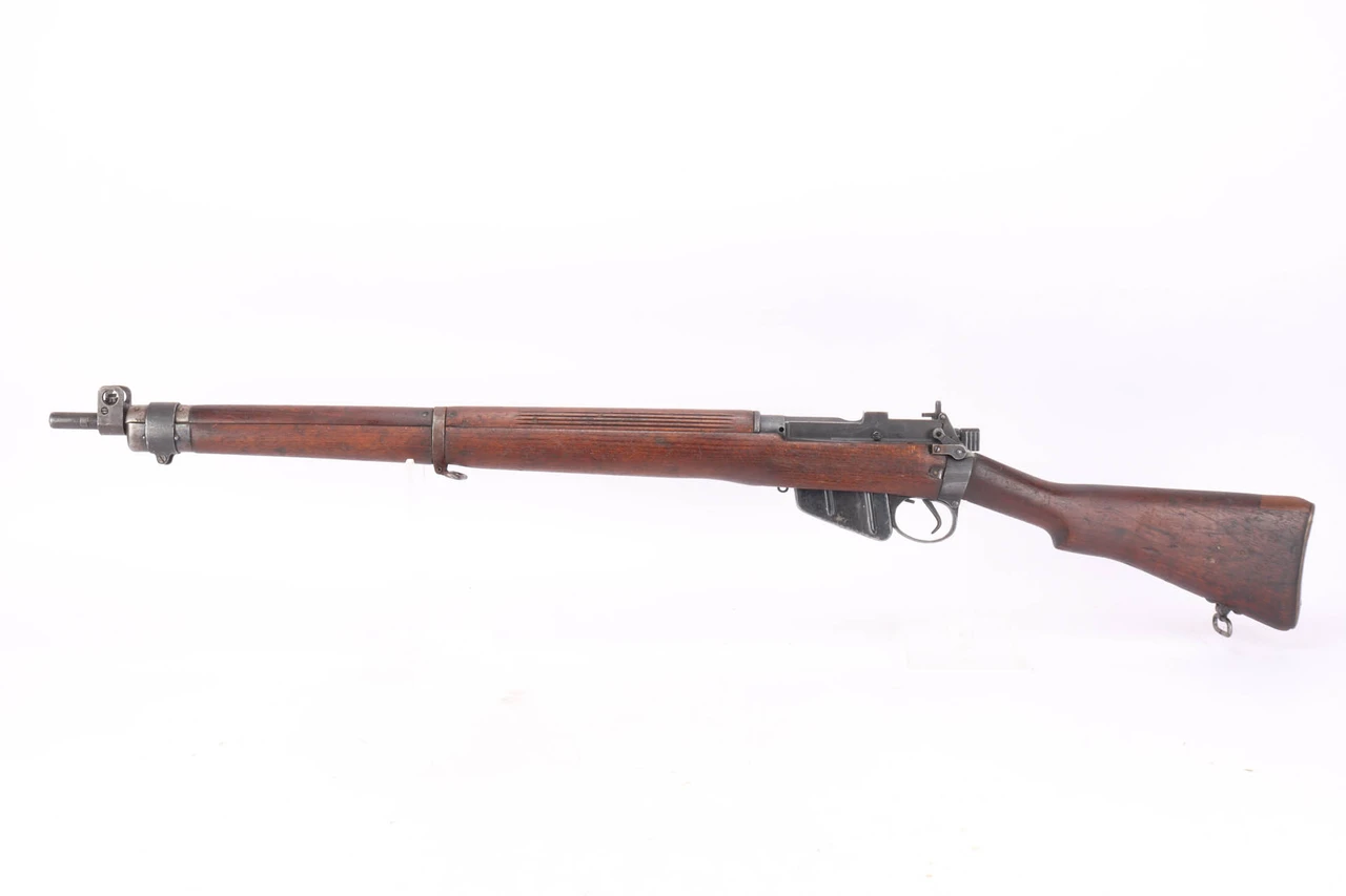 British No4 Mk1 Lee Enfield - .303 British - photo 1 of 24