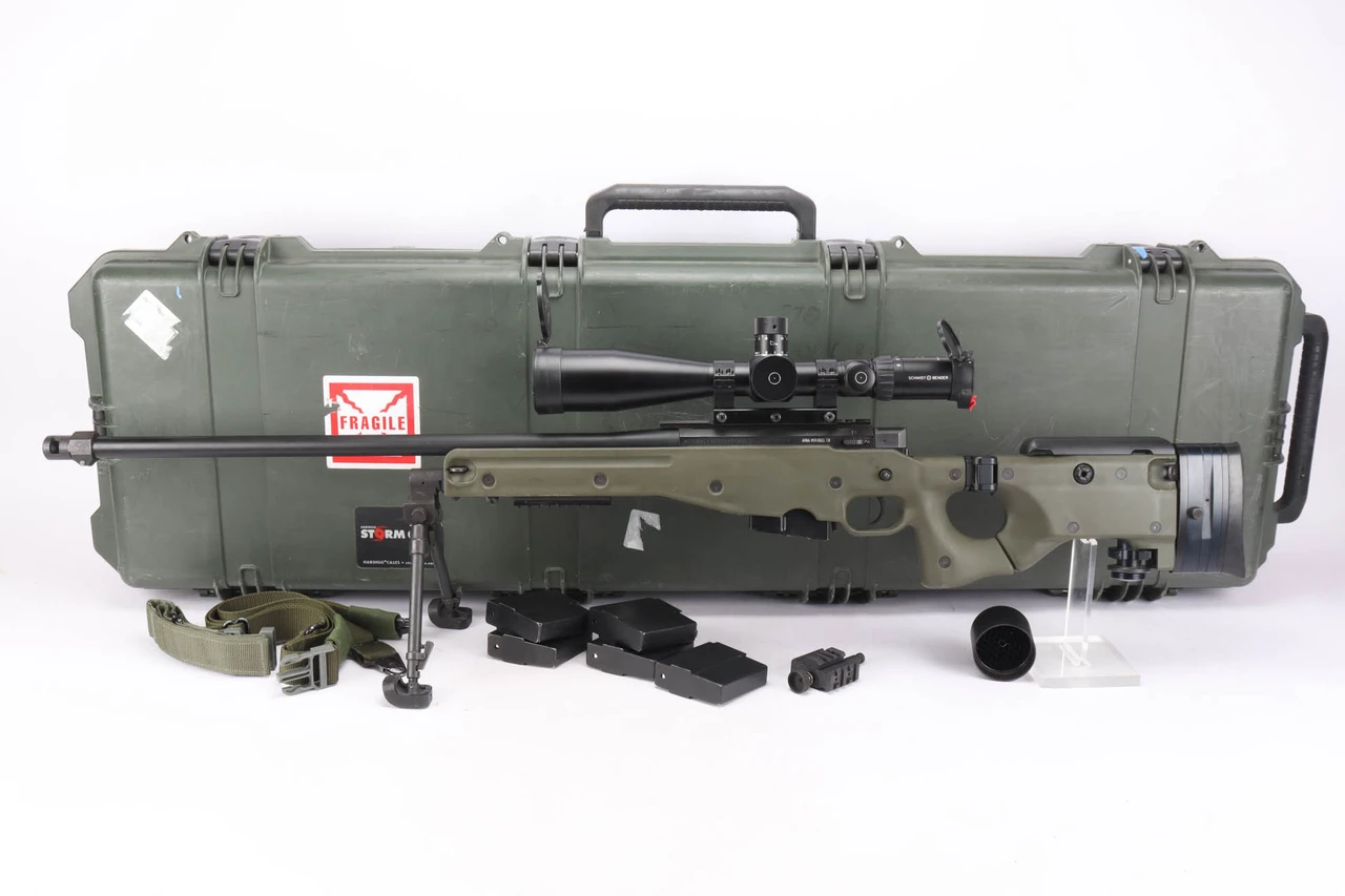 Accuracy International Arctic Warfare 2.0 .308 rifle with Schmidt & Bender PM II scope - with case and accessories