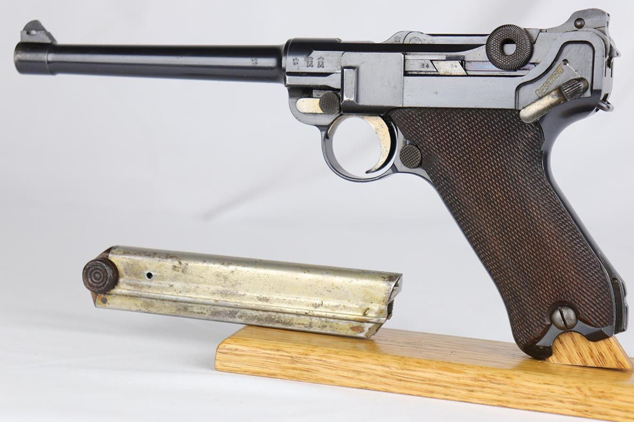 DWM Navy Luger - 1908 Variation - Matching Magazine - 1