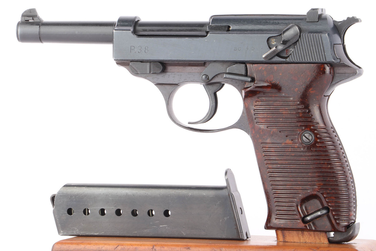 WALTHER P.38 MILITARY メタルフィニッシュ Rare, Minty, End-of-War Walther P.38 - Zero Series