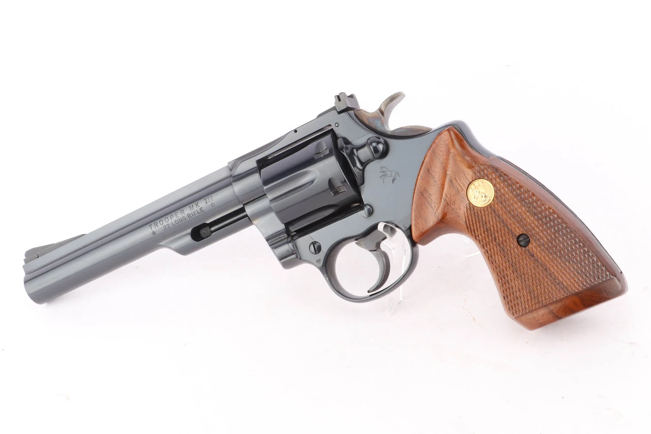 Minty Colt Trooper Mk III Revolver - .22 LR - photo 1 of 10