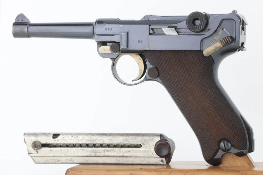 Excellent 1915 DWM Luger - Matching Magazine - photo 1 of 14