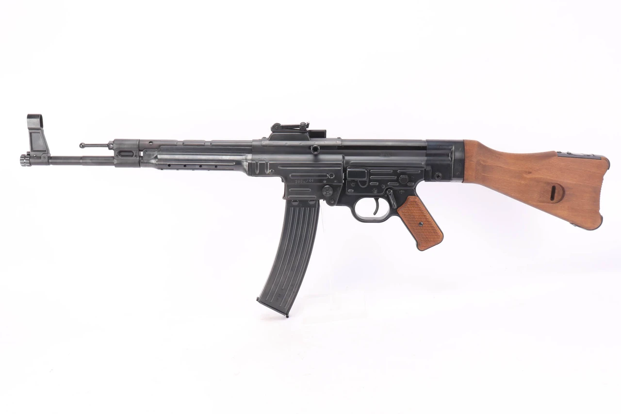 DK Production Group MP44 Semi Auto Rifle - 8x33 Kurz - photo 1 of 18
