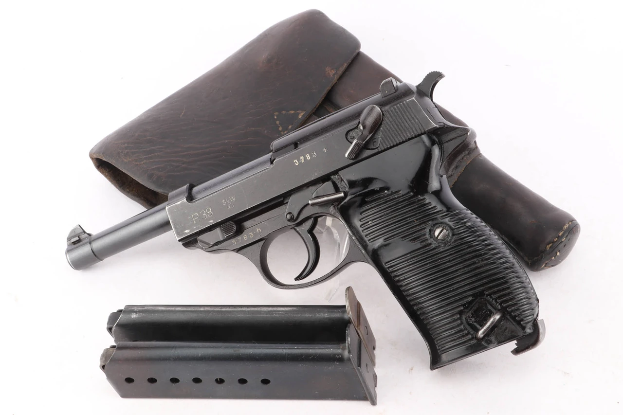 French Put-Together Mauser P.38 Rig - SVW 45 - photo 1 of 15