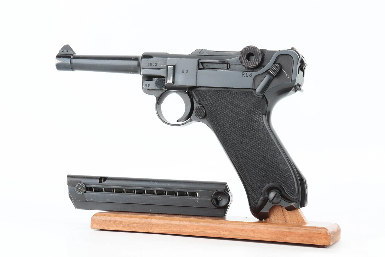 1942 Black Widow Mauser Luger - BYF 42