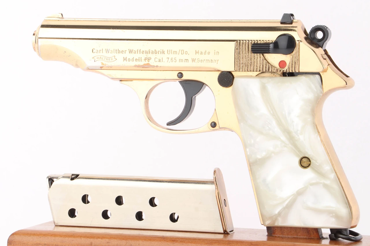 1975 Walther PP - Gold Washed
