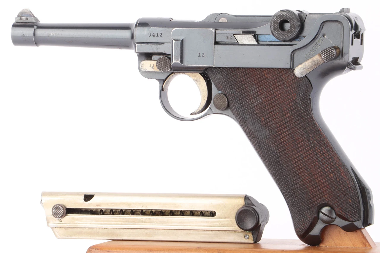 SOLD - Excellent 1915 DWM Luger