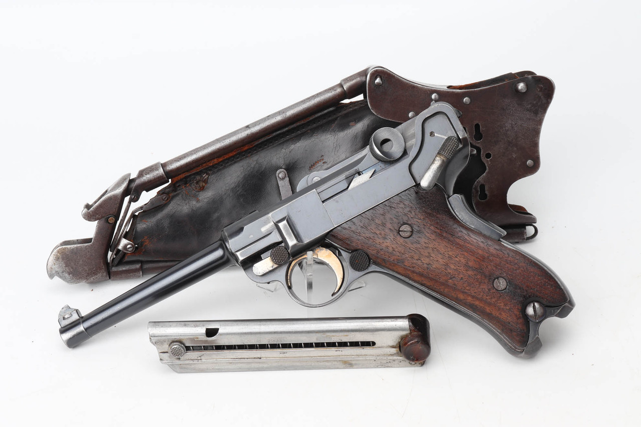 1900 DWM American Eagle Luger - Ideal Stock and Grips - pistol with Ideal stock and magazine