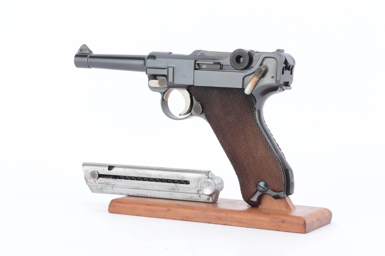 1934 "K Date" Mauser Luger - Matching Magazine