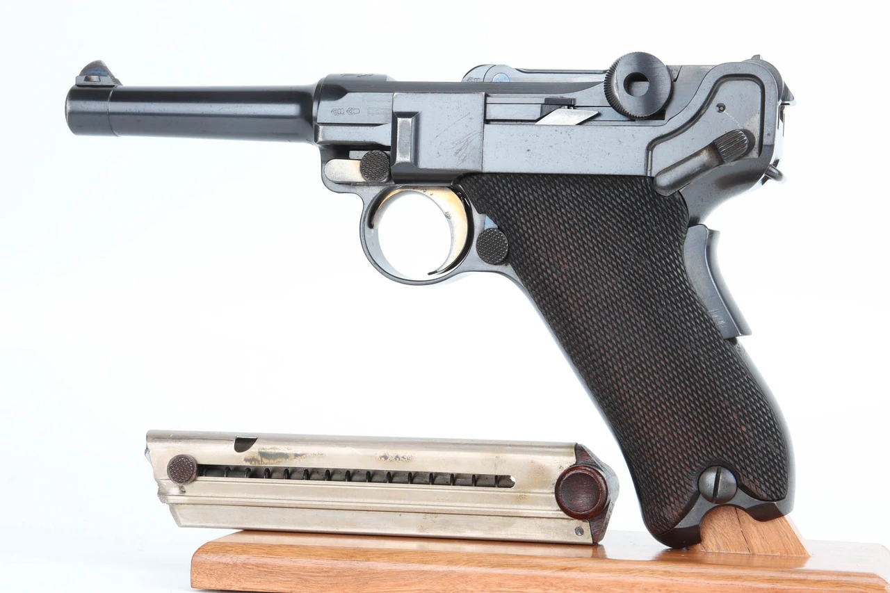 Rare 1902 American Eagle Fat Barrel Luger