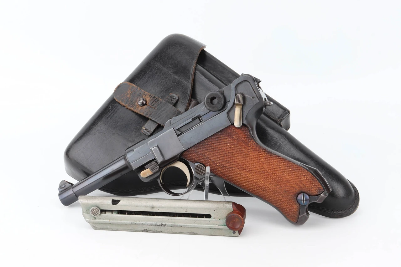 Scarce DWM Commercial Luger Rig - Safe / Loaded