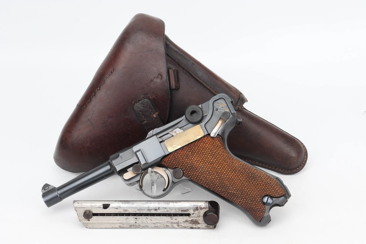 Rare, Dutch-Contract DWM Luger Rig - photo 1 of 20