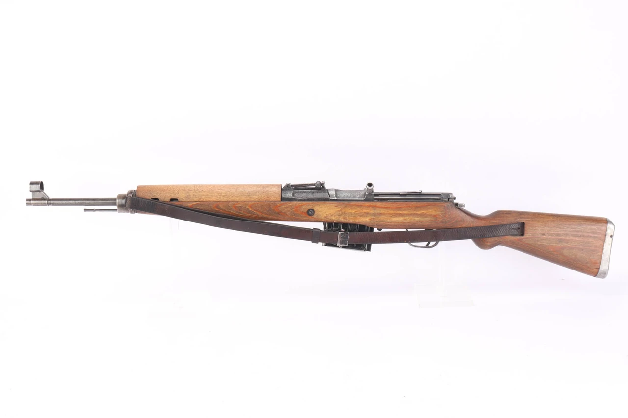 SOLD - Berlin Lubecker (duv) G.43 - 1944 mfg