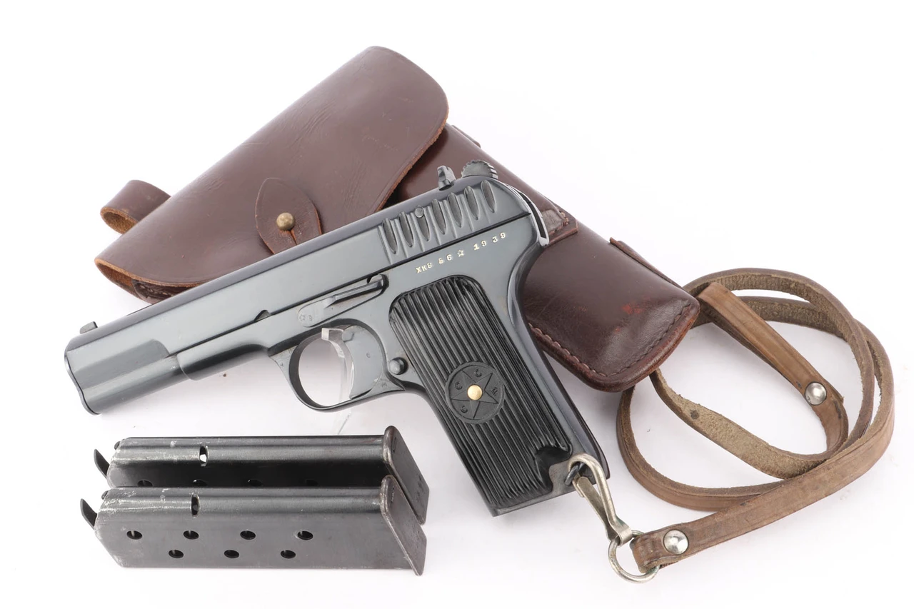 1939 Russian Tokarev TT-33 Rig