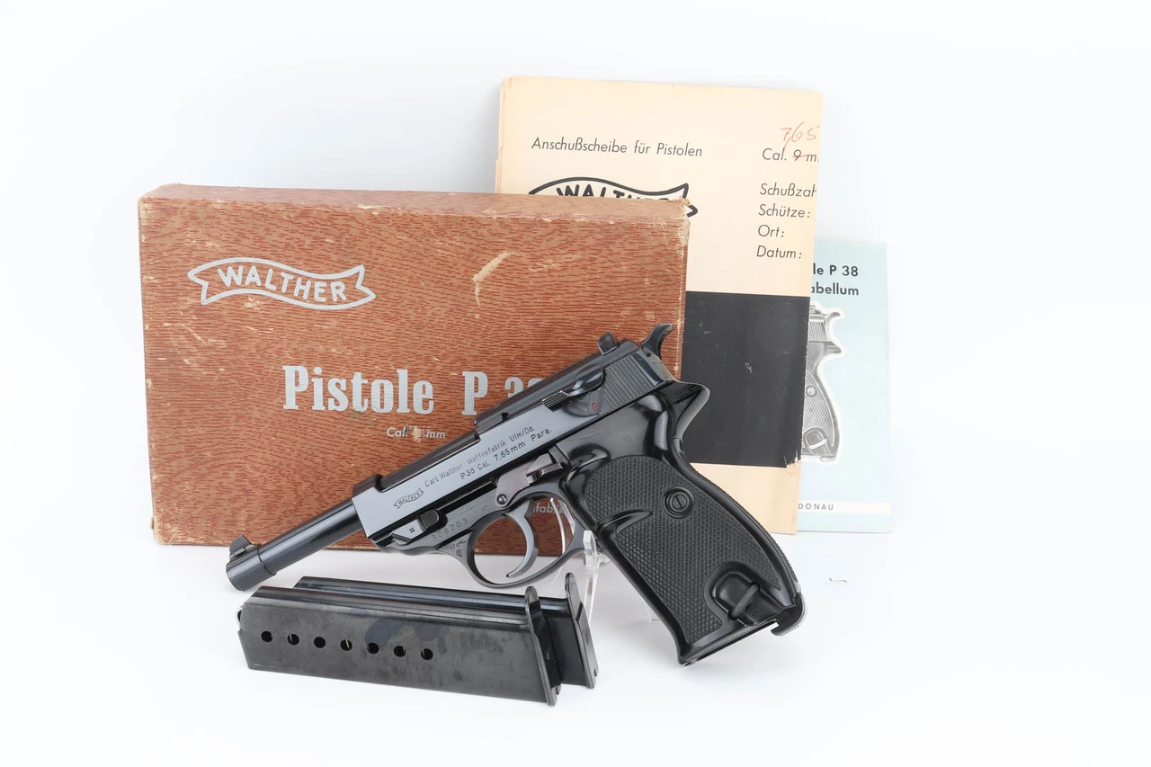 1967 Walther P38 high polish .30 Luger pistol - shown with original box, owner's manual, test target and magazine