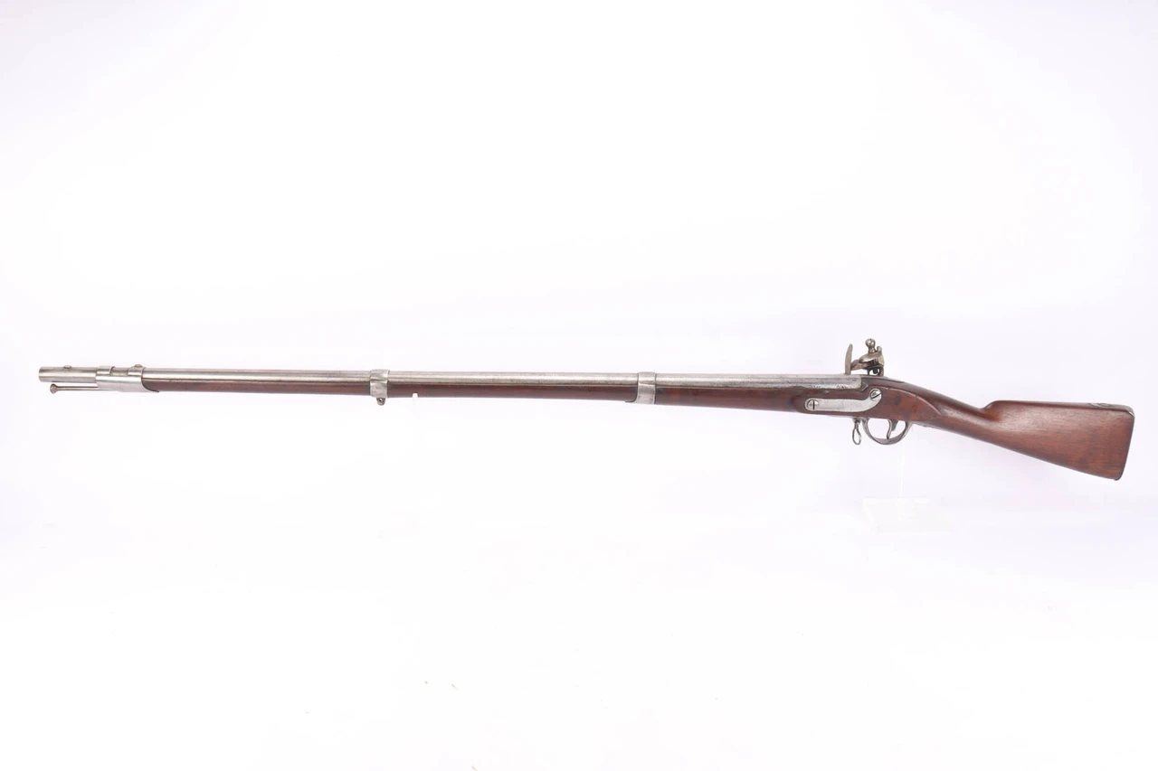1815 Harper's Ferry Model 1795 flintlock musket - full right side view