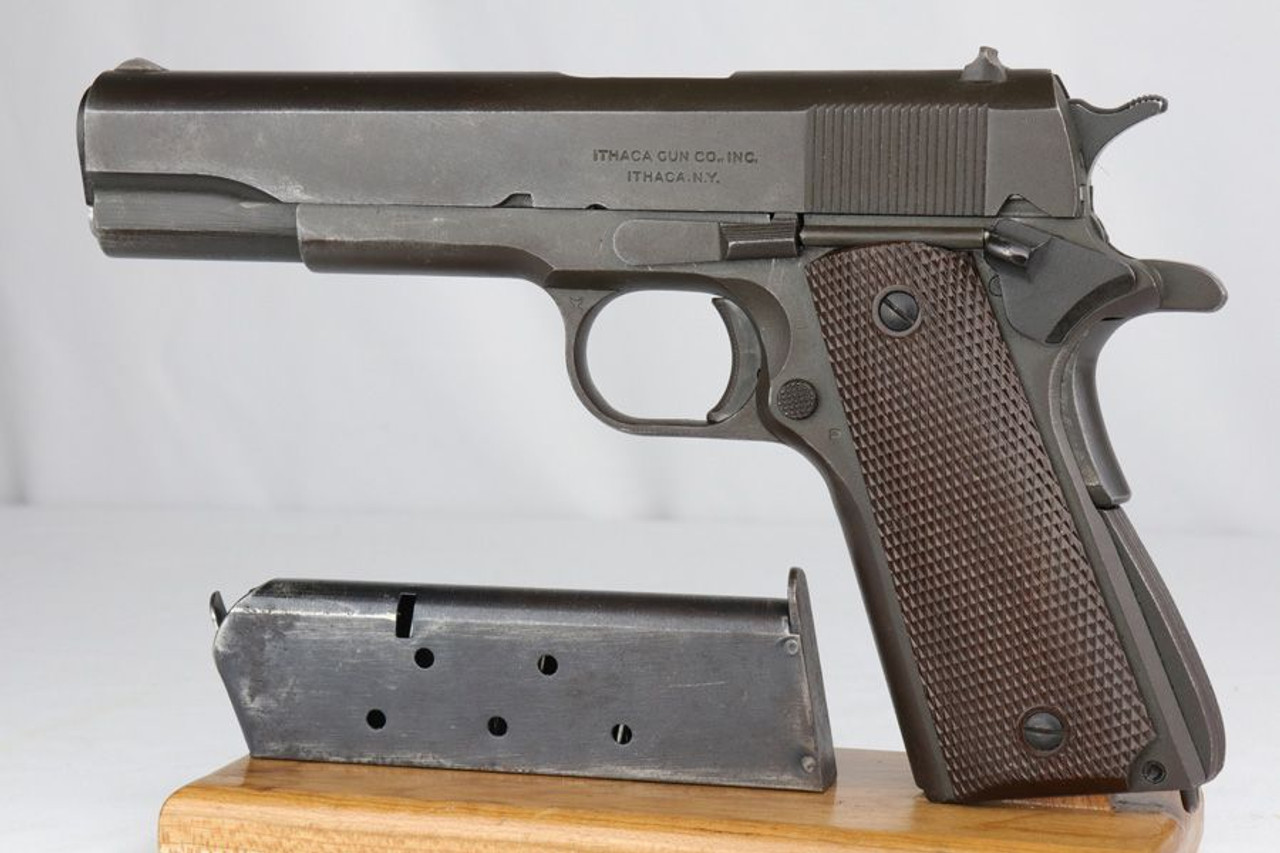 Ithaca M1911A1 - 1945 - 1