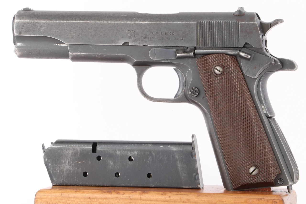 Union Switch & Signal 1911A1 Arsenal Rework left side with magazine