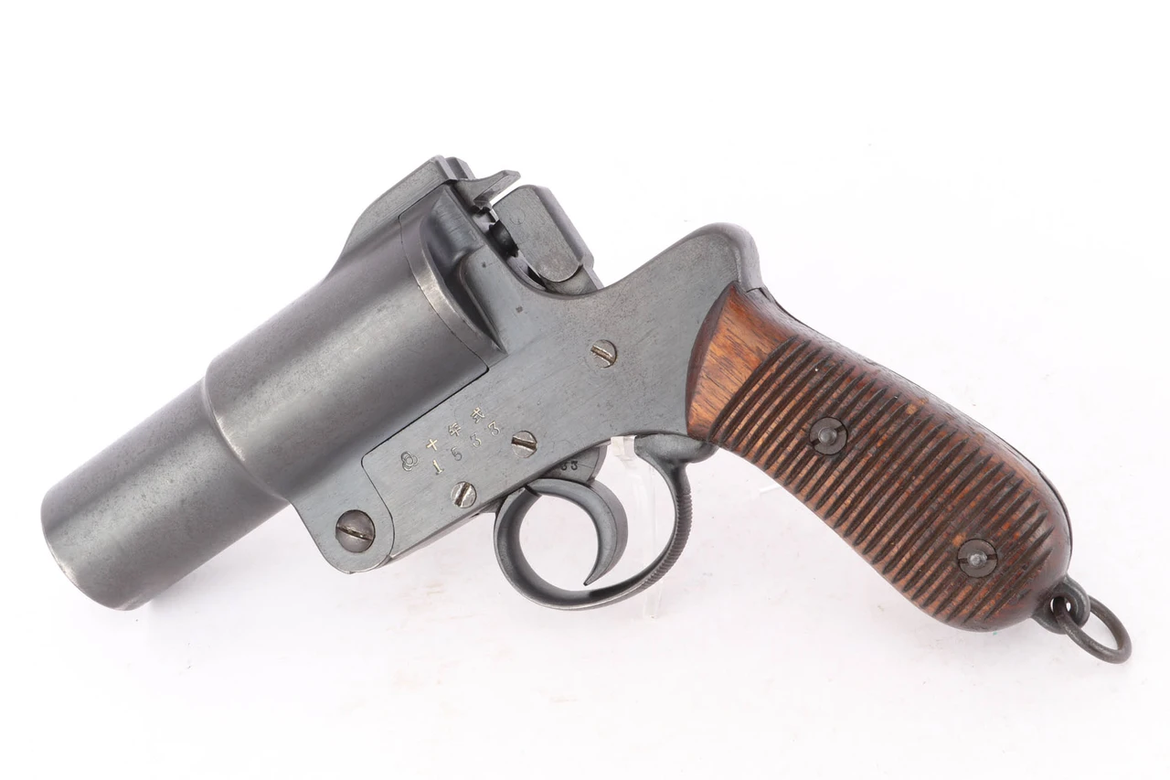 Excellent, Early Kokura Arsenal Type 10 Japanese Flare Pistol