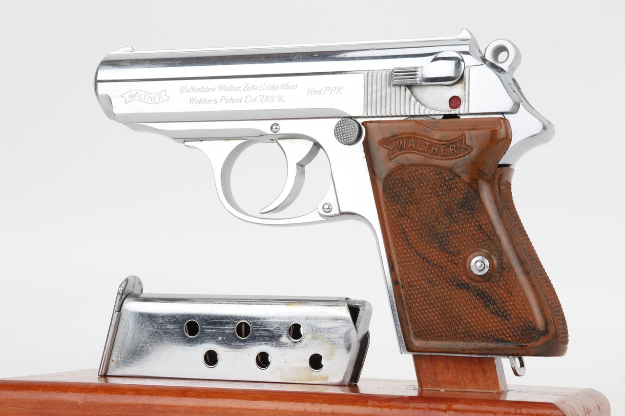 1938 Walther PPK chrome Ehrenpreis presentation pistol - left side view with chrome Walther magazine