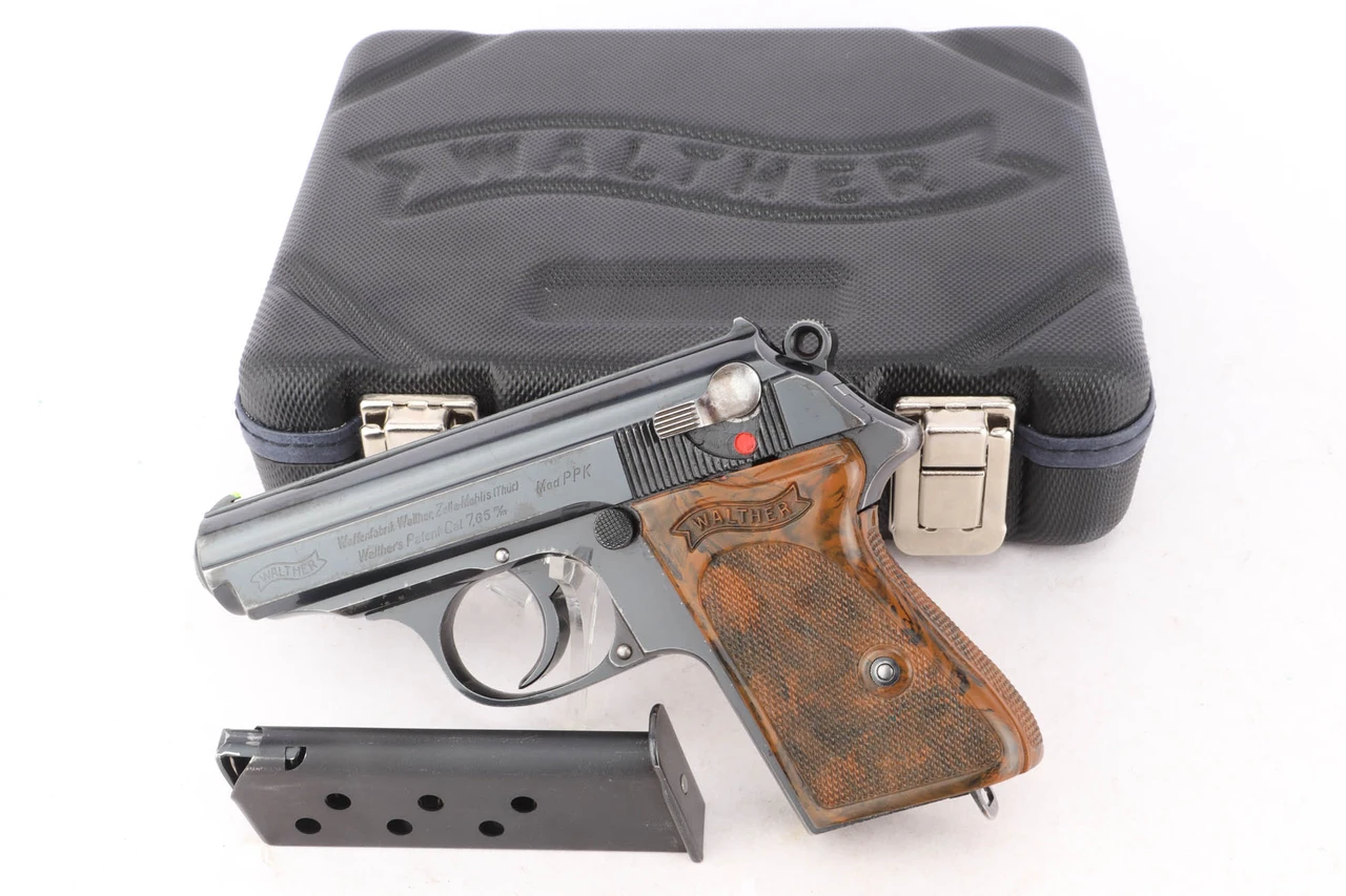1938 Commercial Walther PPK 7.65mm pistol - with post-war Walther presentation case