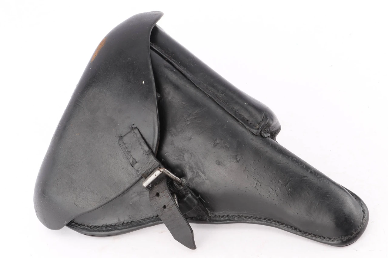 1934 Carl Heinichen P.08 Luger holster - front view with flap closed and buckled strap