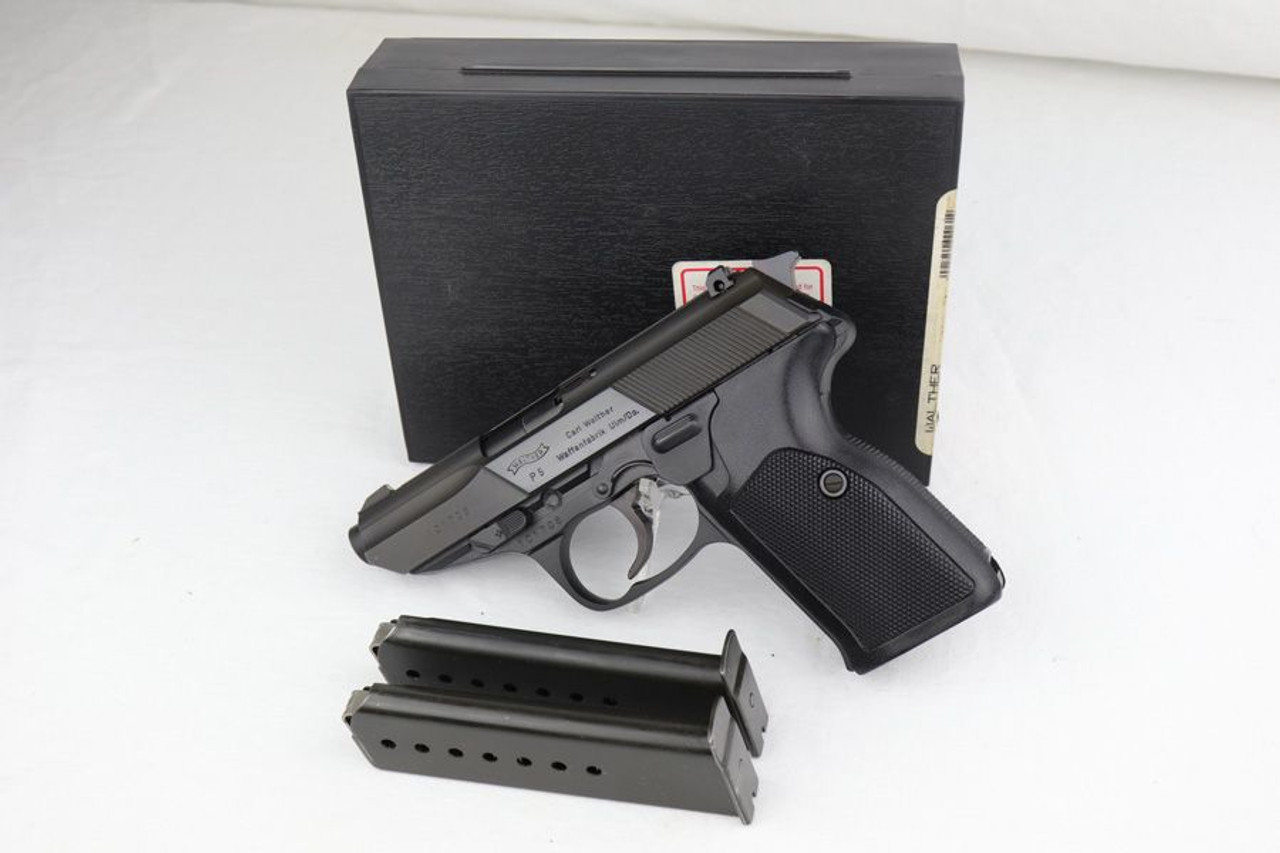 ANIB Commercial Walther P5 - 1993 - 1