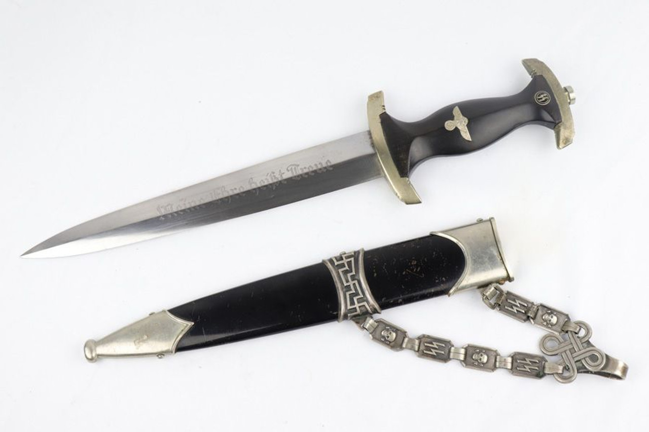 2nd Pattern SS Dagger with Chain - 1