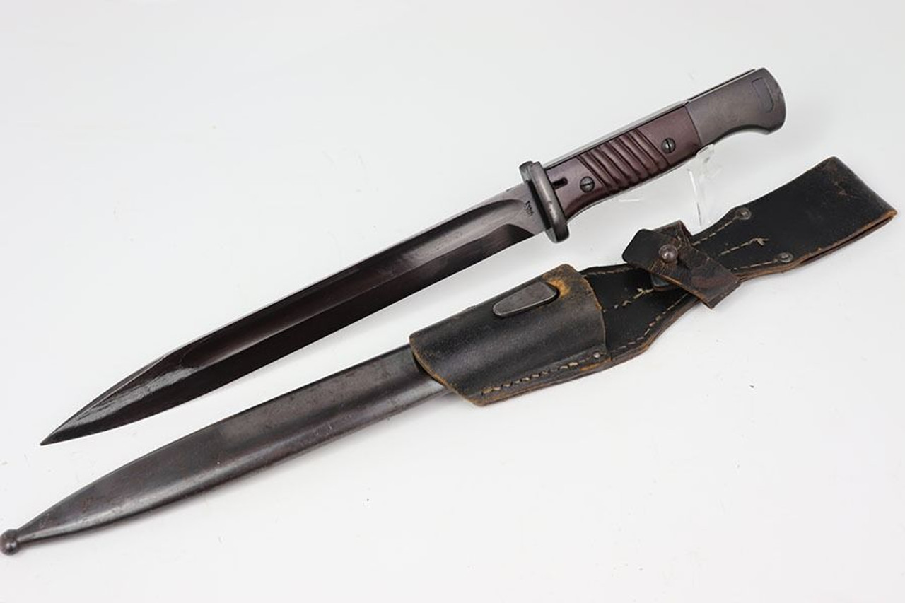 1943 K98 Bayonet - Matching Scabbard with Frog