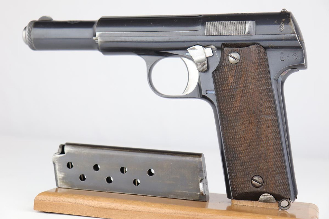 Scarce Nazi Astra 600 - Matching Magazine - 1