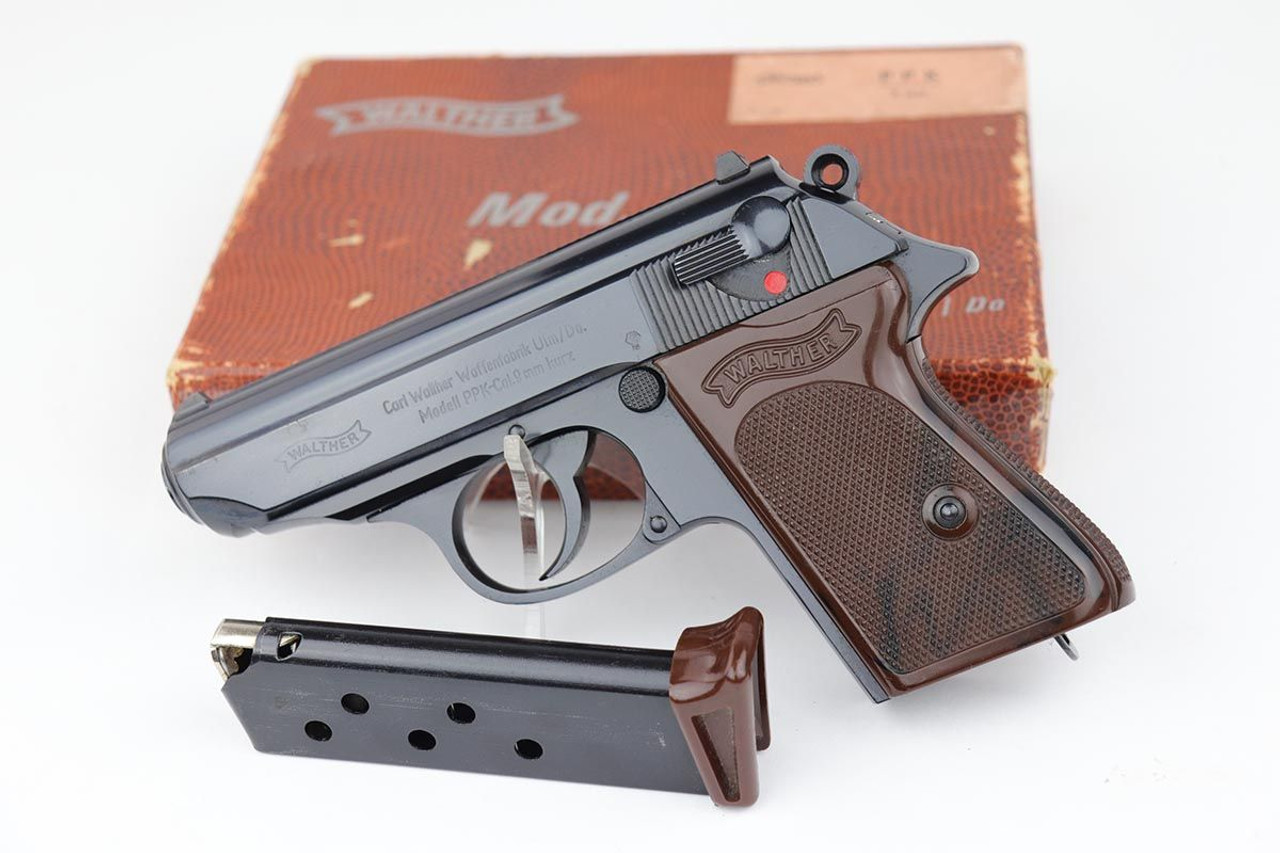 Minty 1968 Walther PPK - Matching Box - 1
