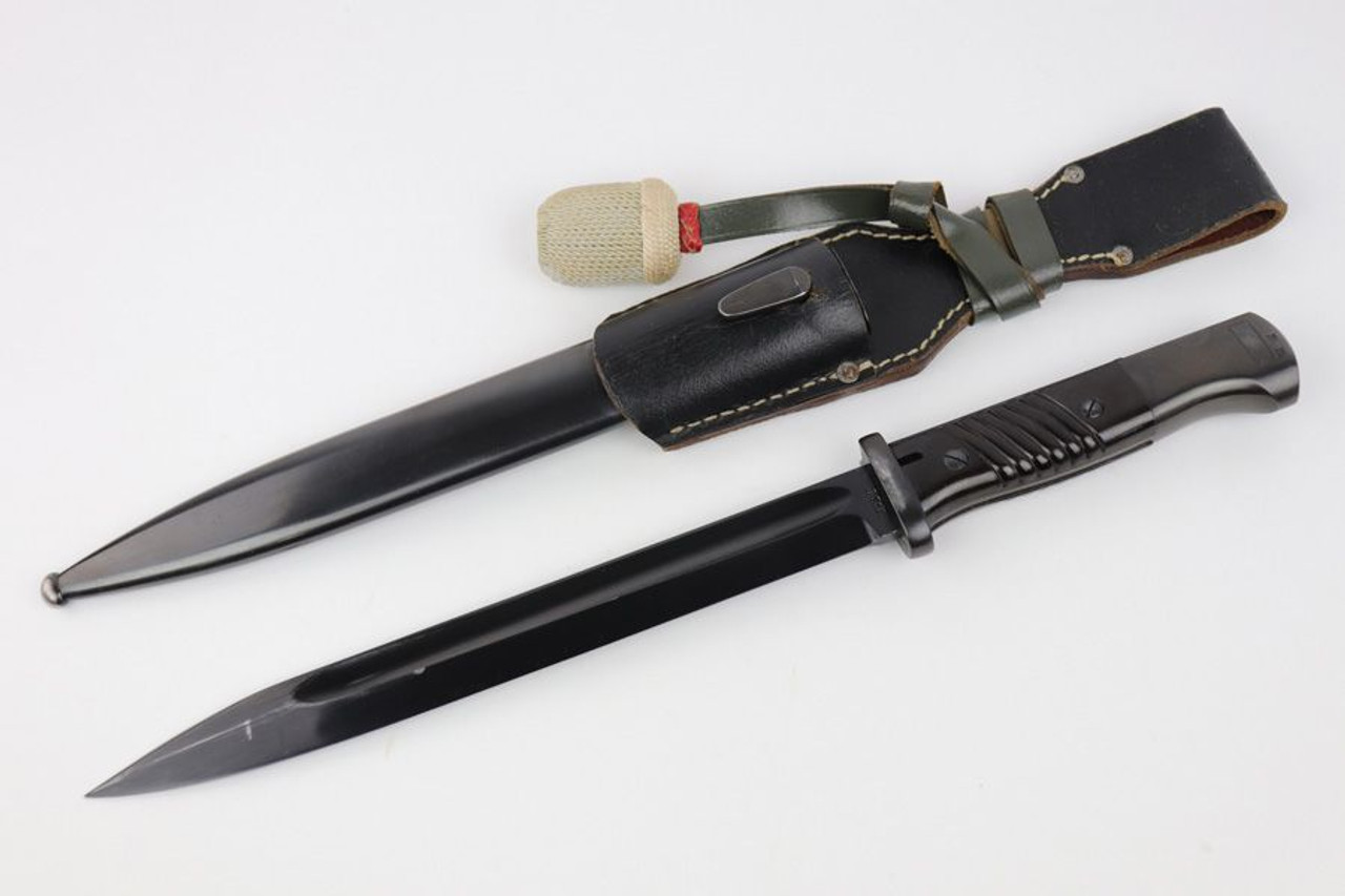 1940 K98 Bayonet with Army Portepee - 1