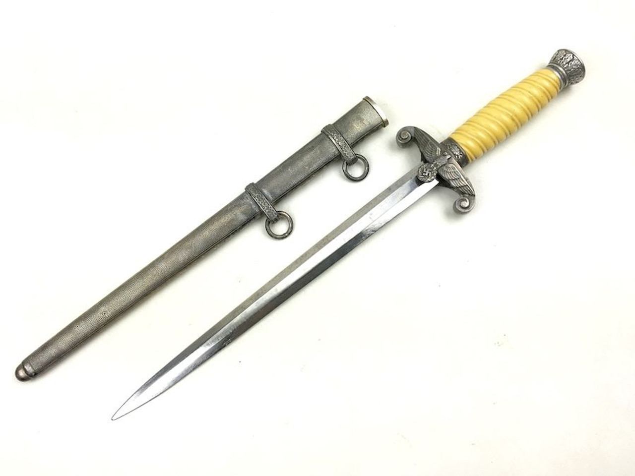 P.D. Lunne Schloss Solingen German Army Dress Dagger - 1