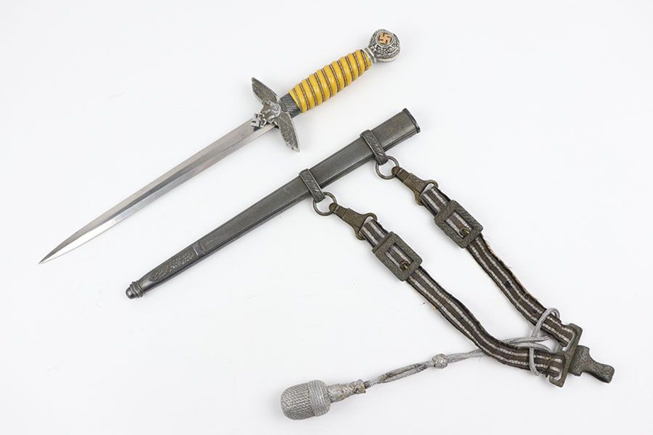 Luftwaffe Dagger with Hanger & Portepee - 1