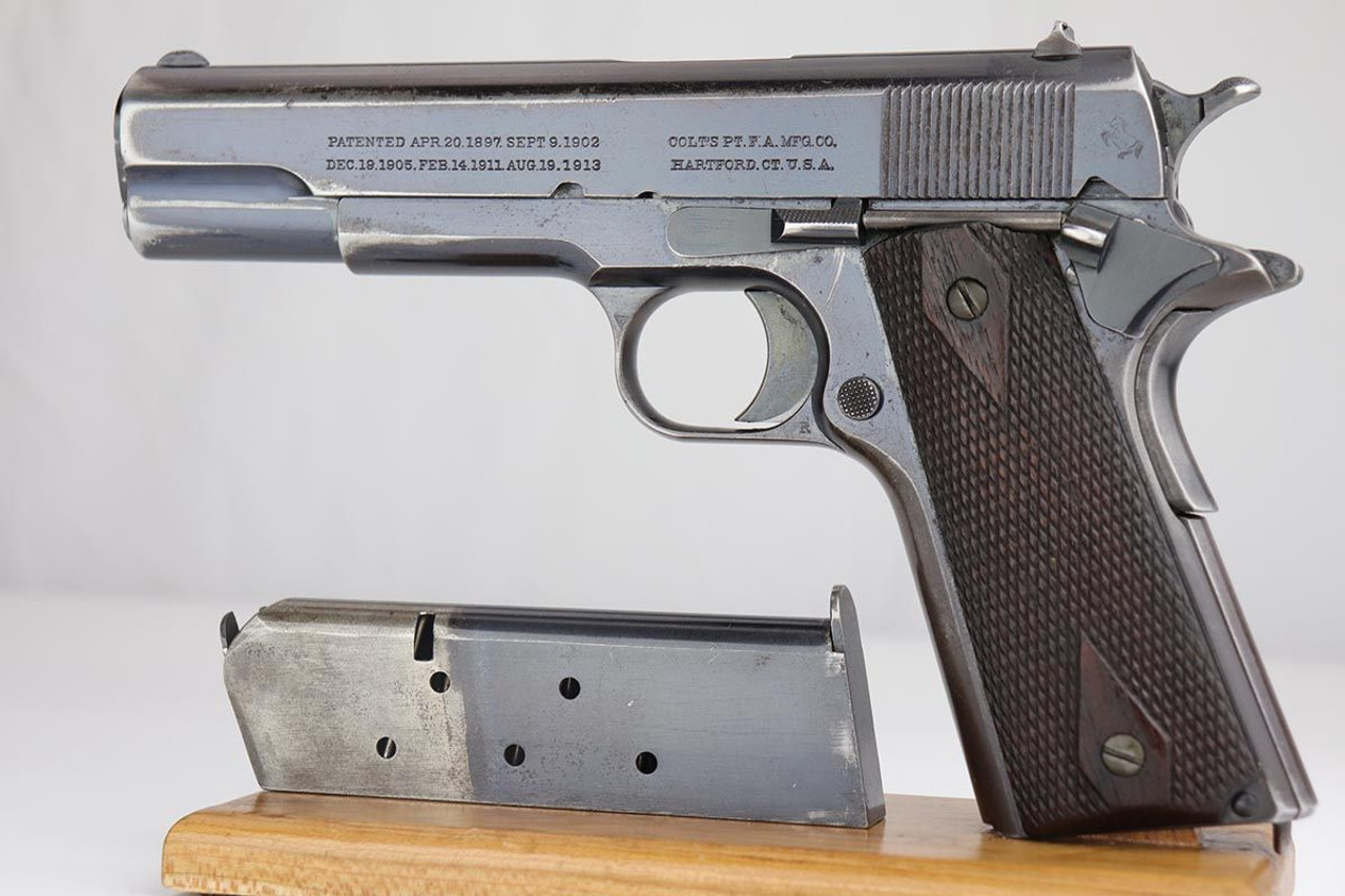 Colt Government Model 1911 - 1915 - 1