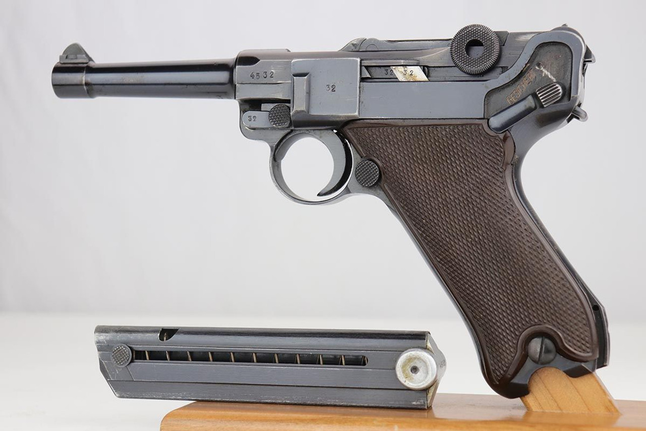 1940 Mauser Luger - Matching Magazine - Krieghoff Grips - 1
