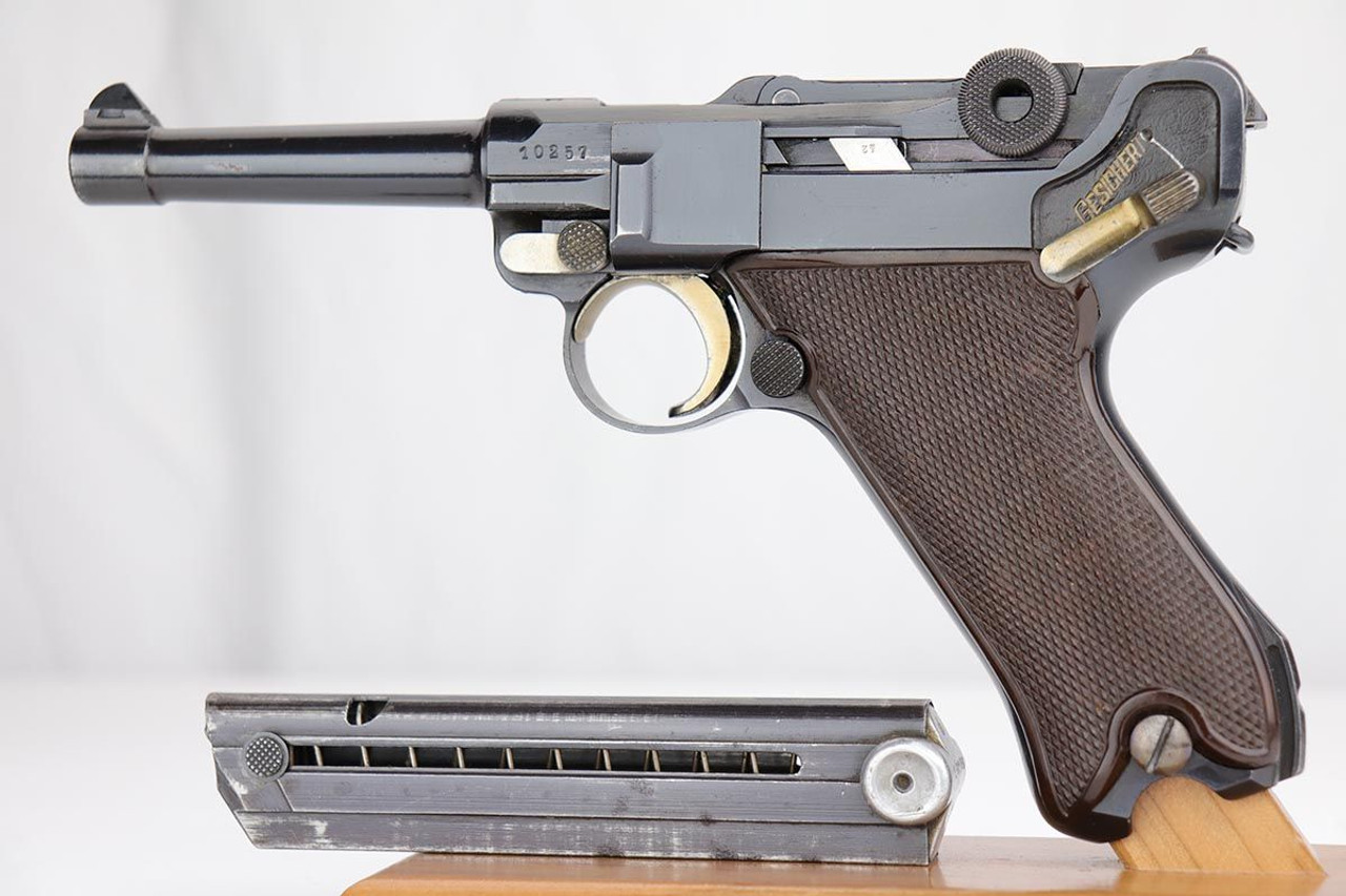 Rare, Immaculate Krieghoff Luger - 1940 - 1