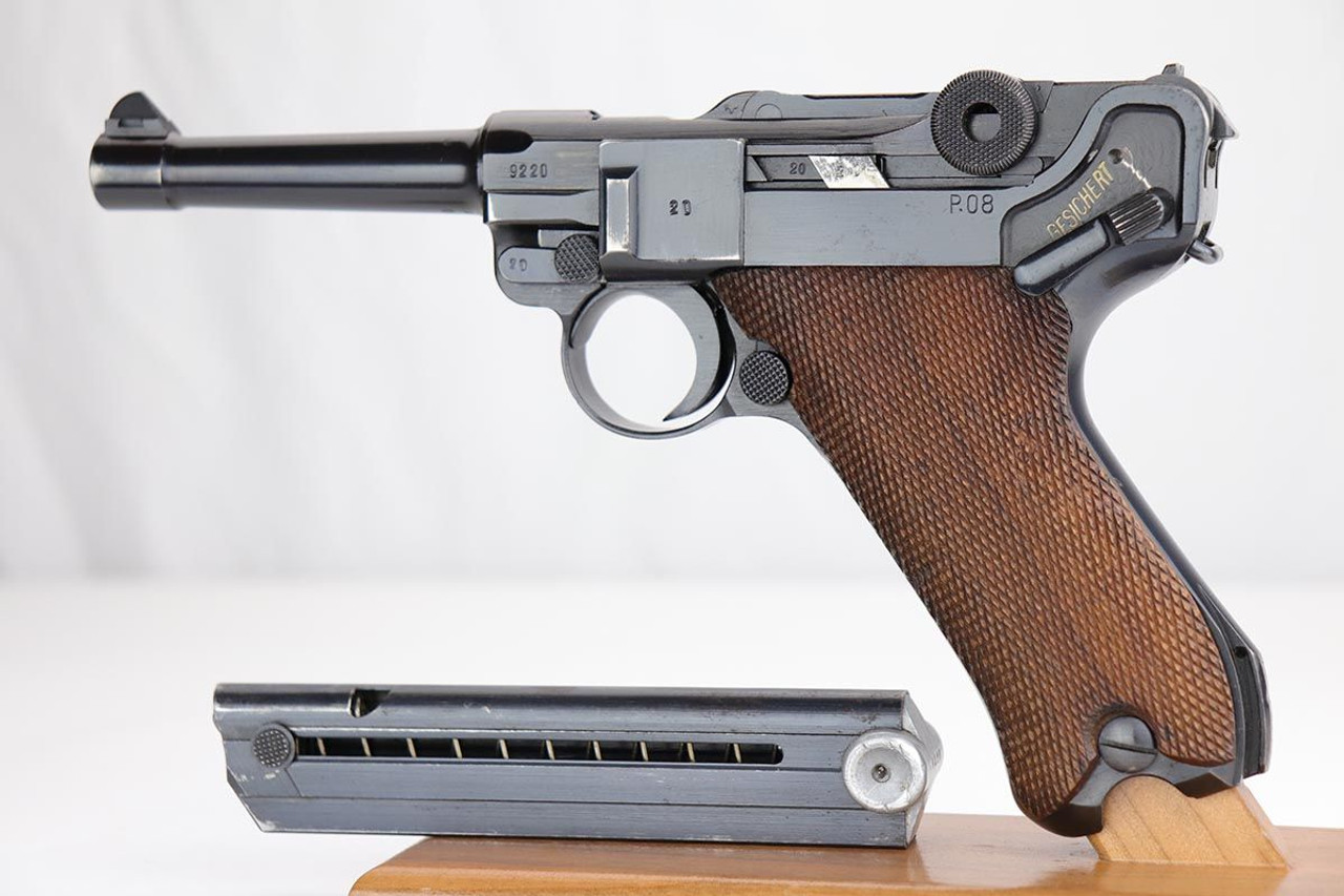 Beautiful 1941 Mauser Luger - Matching Magazine - 1