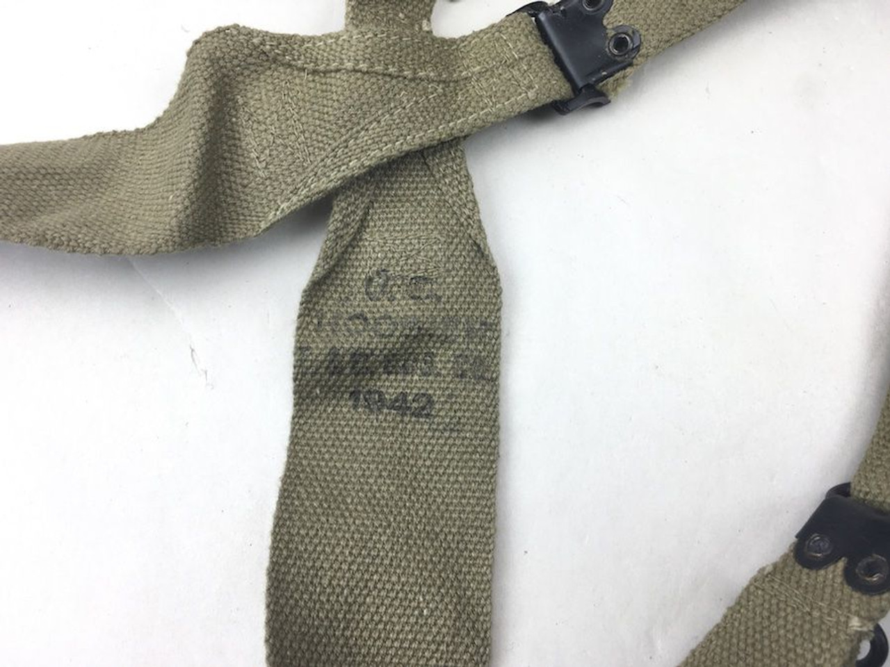 WWII US Utility belt, magazine pouch and first aid pouch