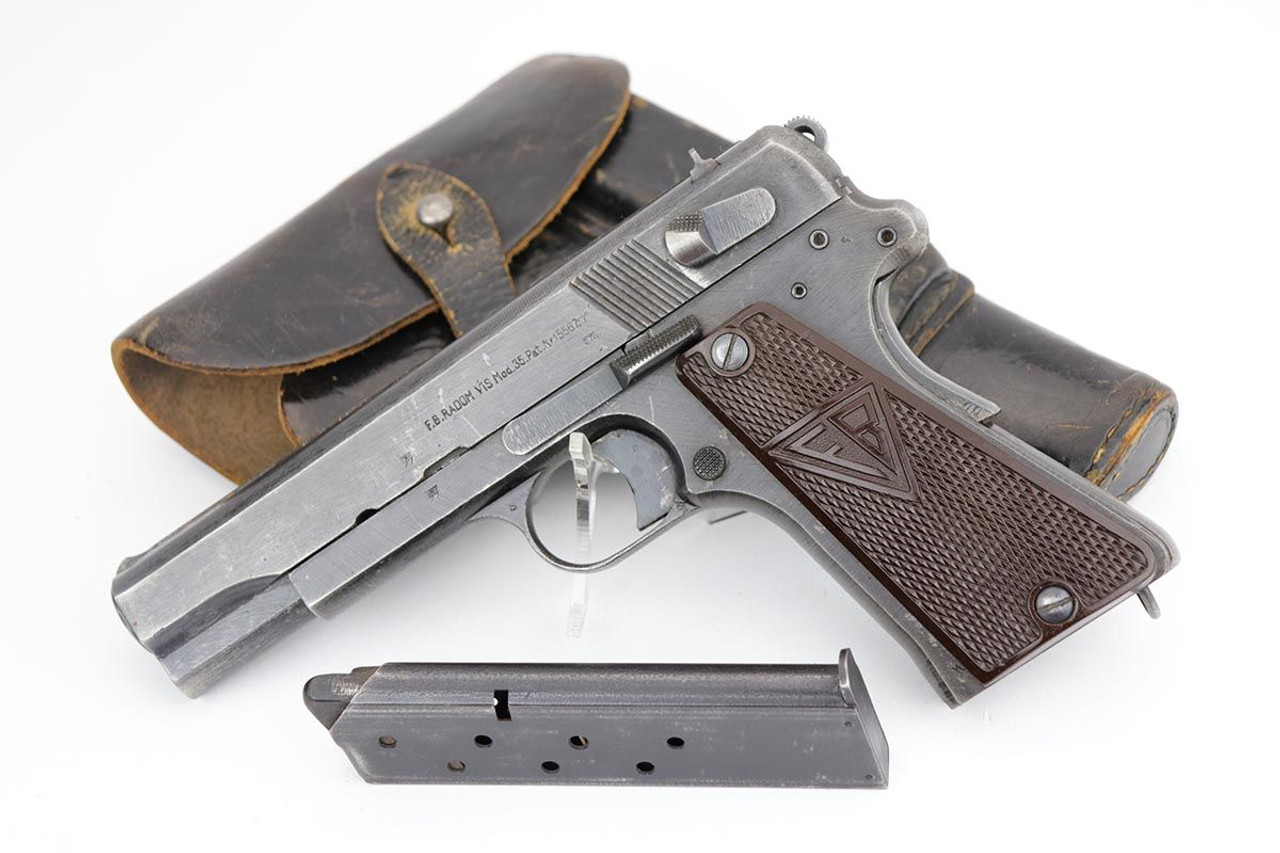 Nazi Radom VIS 35 & Holster - 1