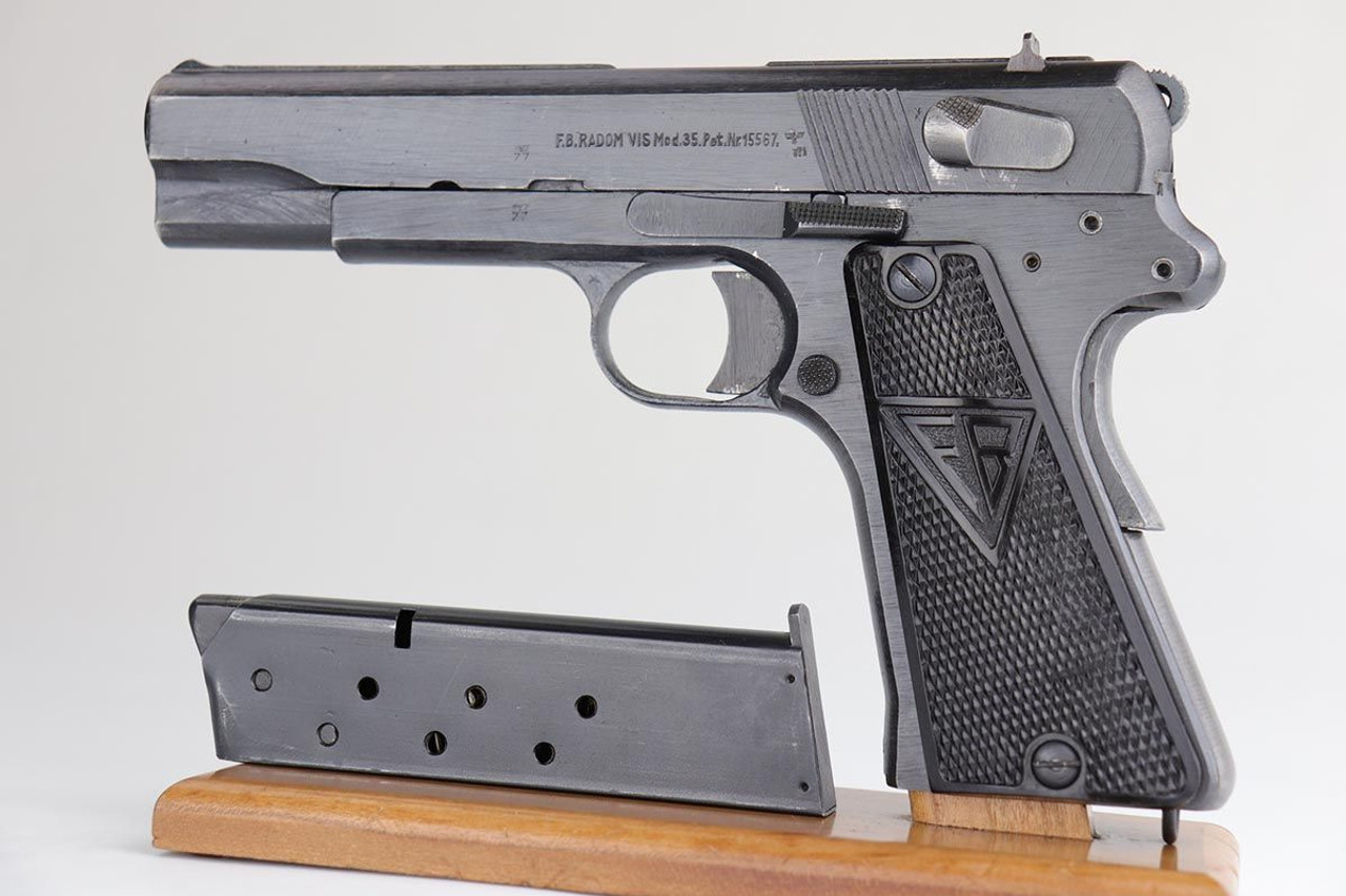 Nazi Radom VIS Model 35 - 1