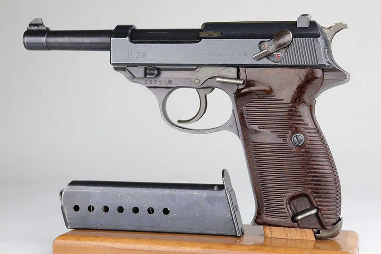 End of War Walther P.38 - 1