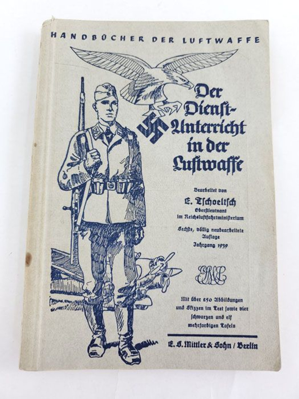 Luftwaffe Instructional Handbook - WW2 - 1