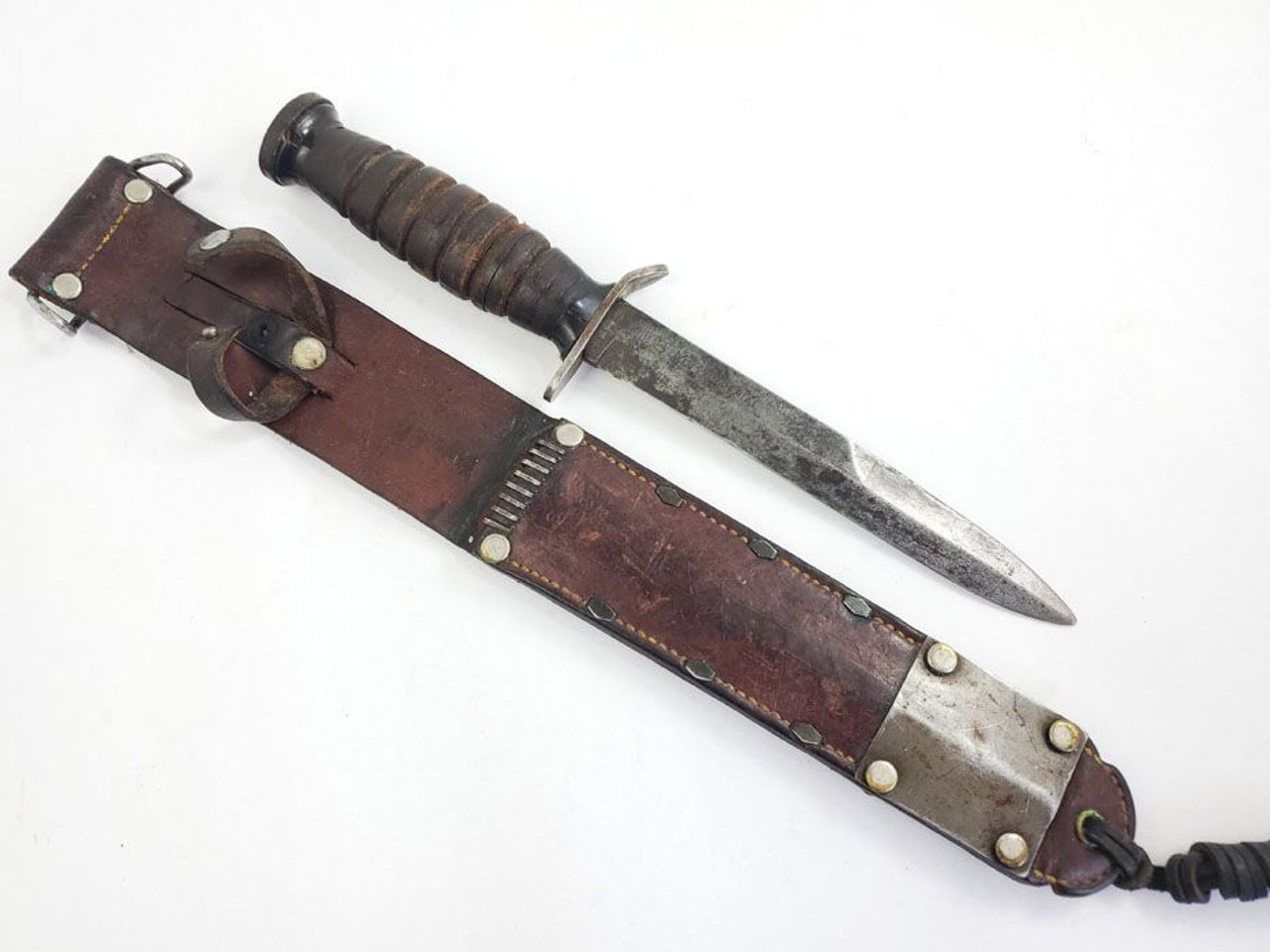 1943 Imperial M3 Knife with M6 Scabbard - 1