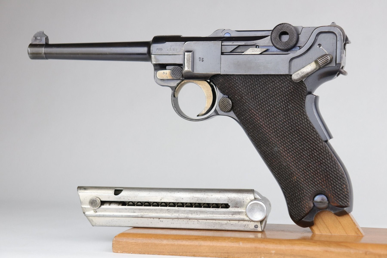 1935/06 Mauser Banner Portuguese "GNR" Luger - 1