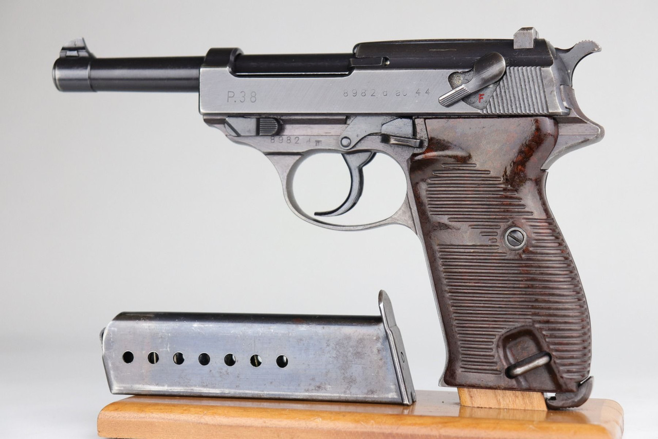 Nazi Walther P.38 - AC 44 - 1