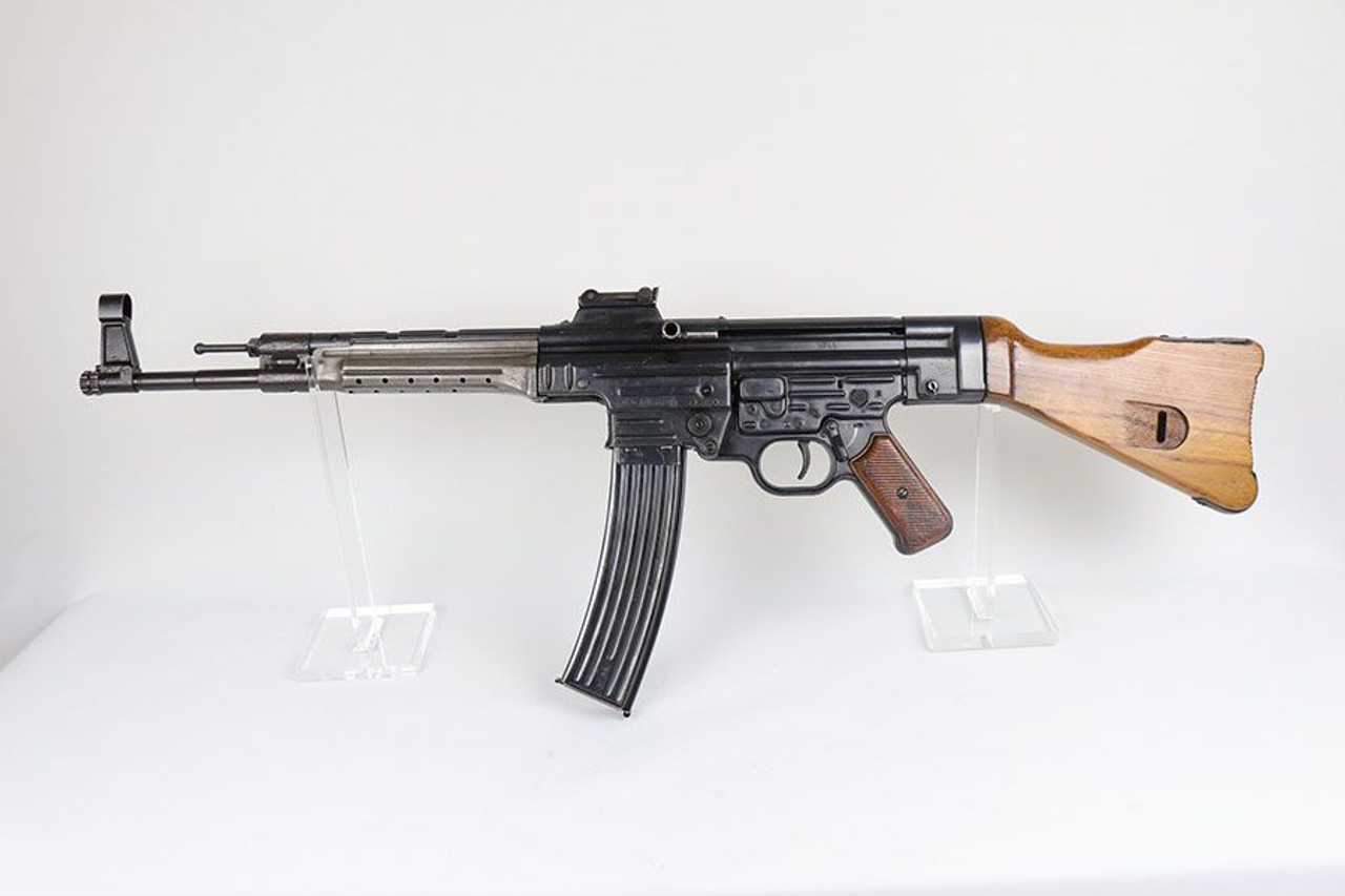 Nazi Erma MP 44 Sturmgewehr - 1
