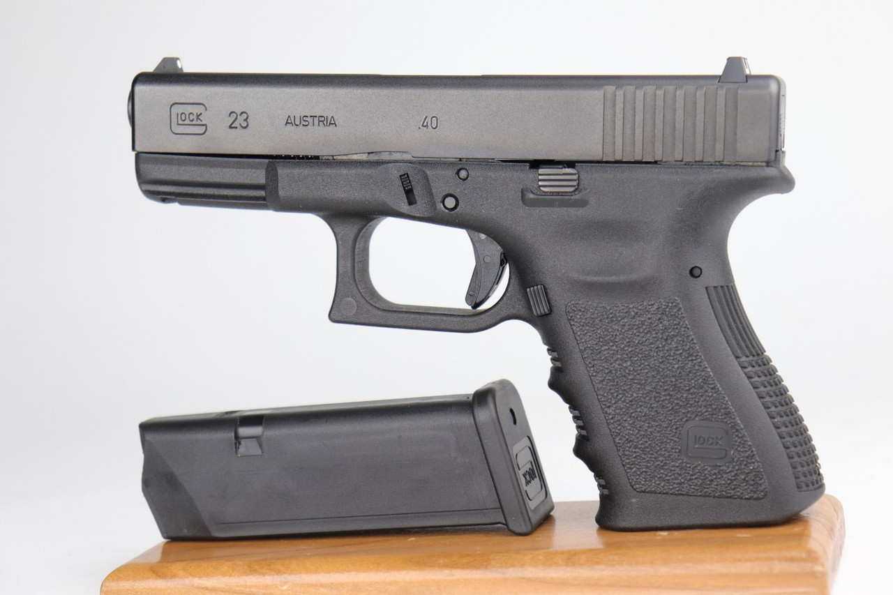 Glock 23 Semi Auto Pistol - .40 S&W - 1
